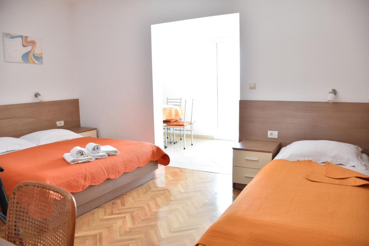 Apartments Stone Tucepi Ngoại thất bức ảnh