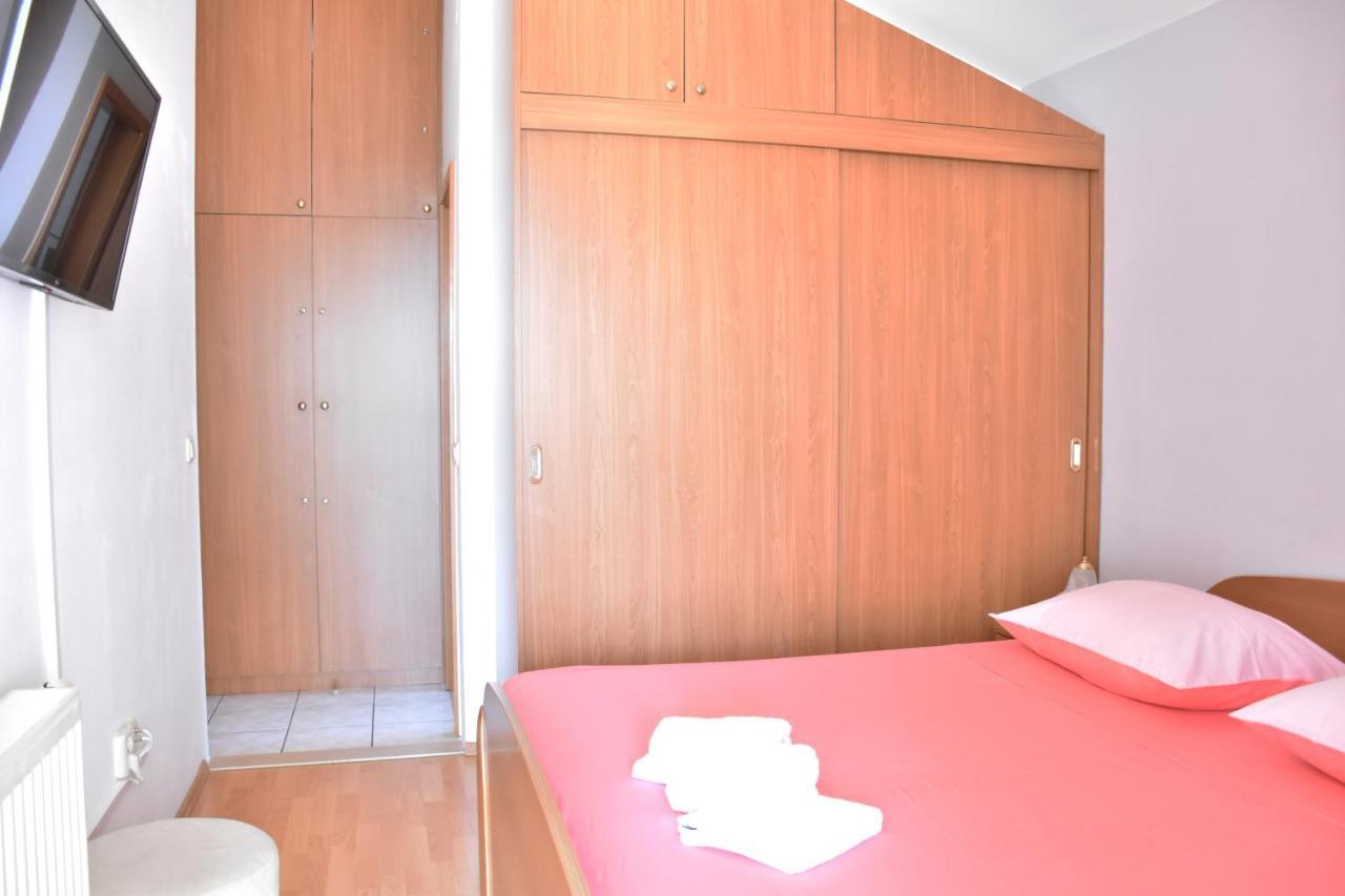 Apartments Stone Tucepi Ngoại thất bức ảnh
