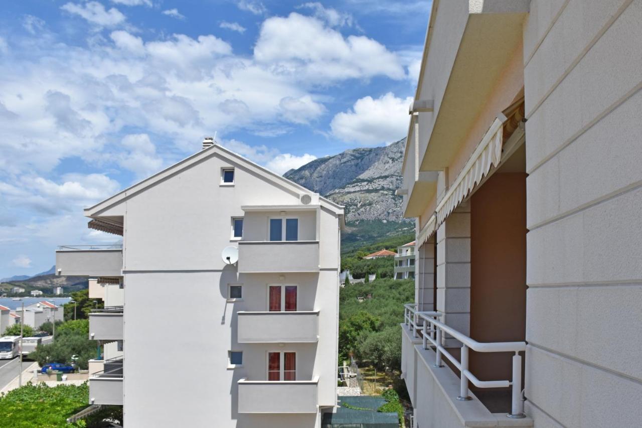 Apartments Stone Tucepi Ngoại thất bức ảnh