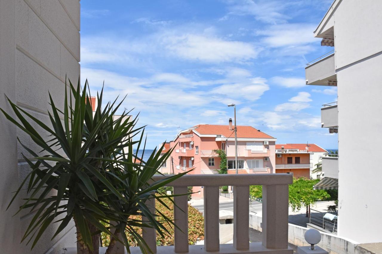 Apartments Stone Tucepi Ngoại thất bức ảnh