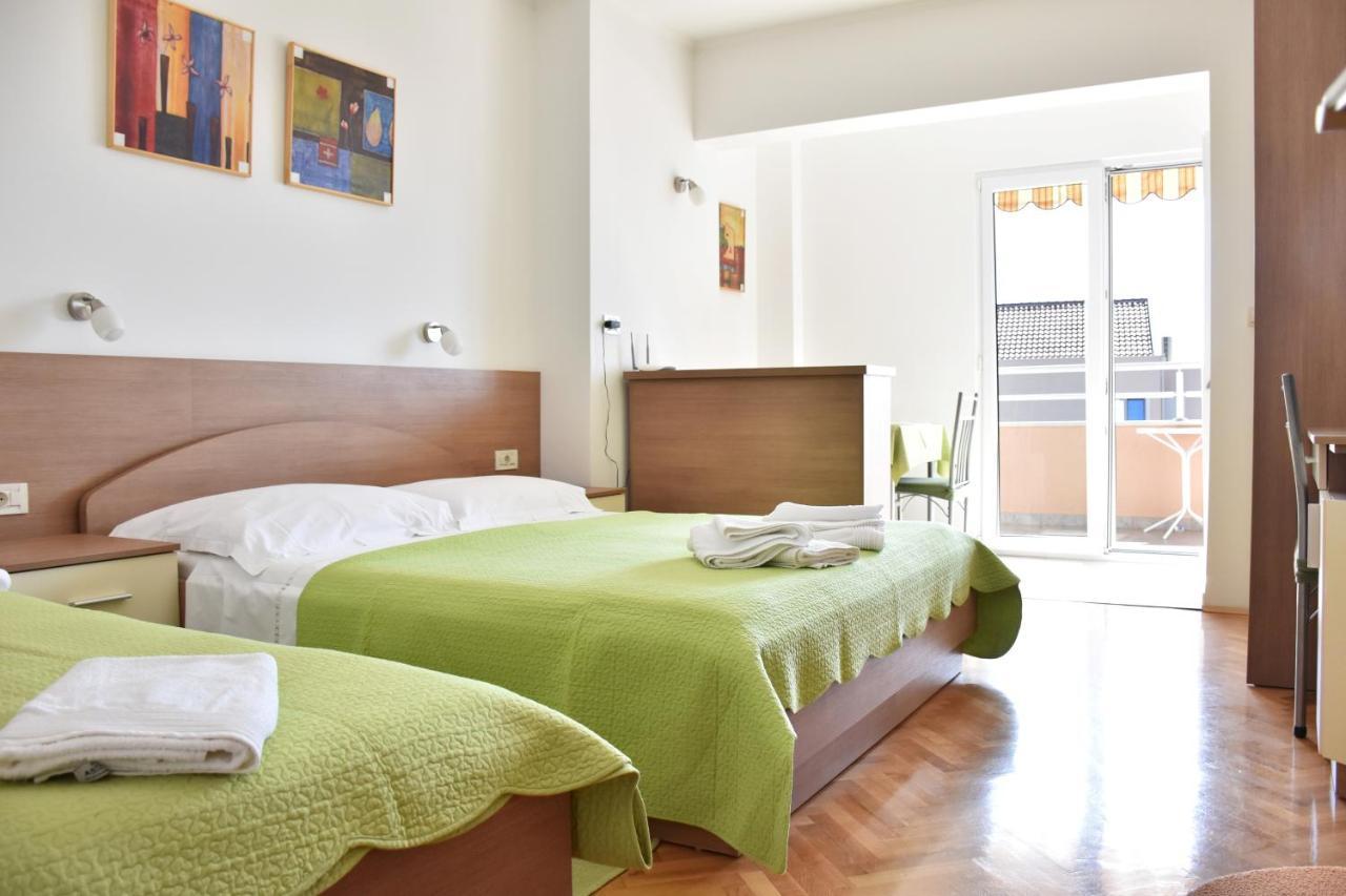 Apartments Stone Tucepi Ngoại thất bức ảnh